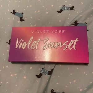 Violet Voss violet sunset eyeshadow palette